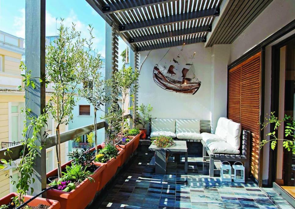 Hidesign Athens Tube Luxury Apt In Kolonaki Zewnętrze zdjęcie